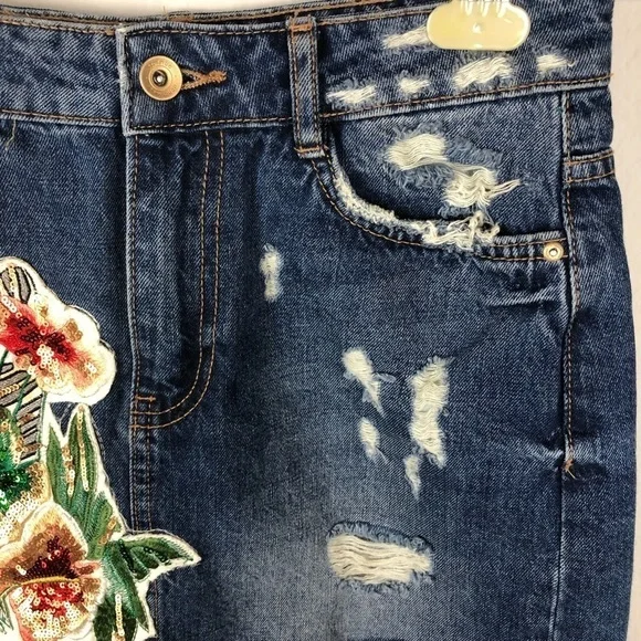 ZARA Ripped Floral Denim Skirt​​​​​ - Picture 7 of 7